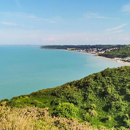 2 Bedroom Stunning In Holiday home